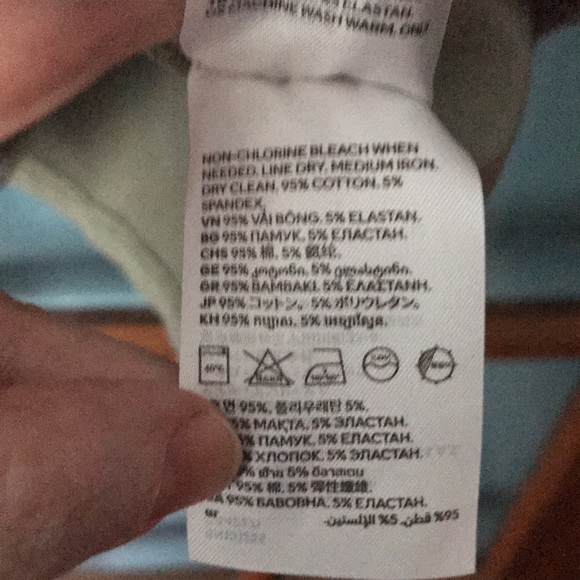 Halter Top - Picture 3 of 5